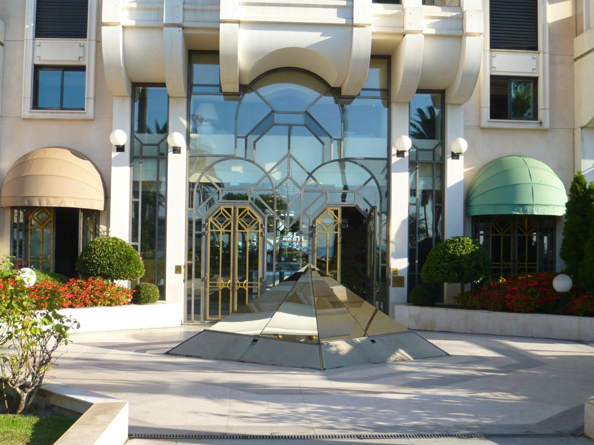Appartement Relais De La Reine Cannes Croisette Esterno foto